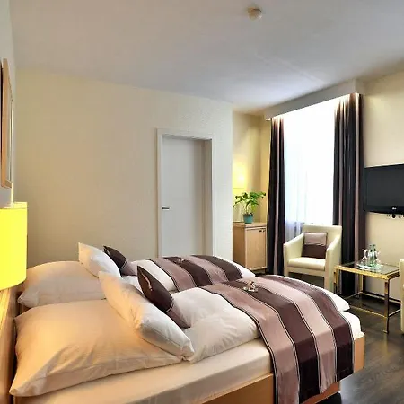 فندق Trip Esplanade, 4*