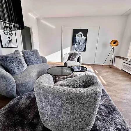 Spectecular Rhineview Fair Parking Luxury 12 Pers Apartamento