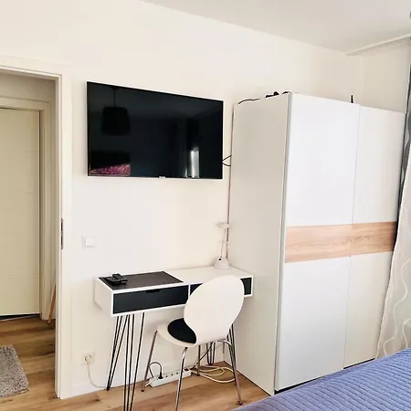 Neues, Ruhiges Nordic In Duesseldorf-nord Apartament Düsseldorf
