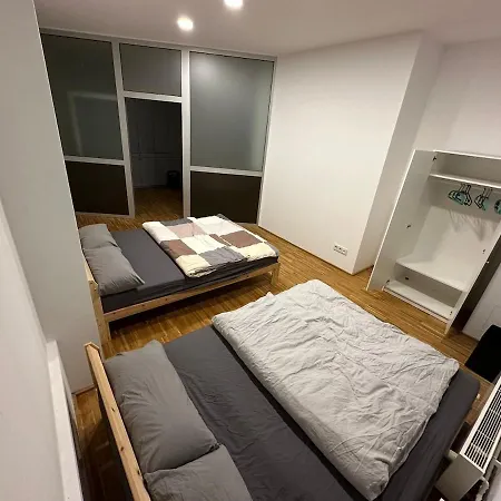 Flat Unterbilk, Free Parking Appartement *