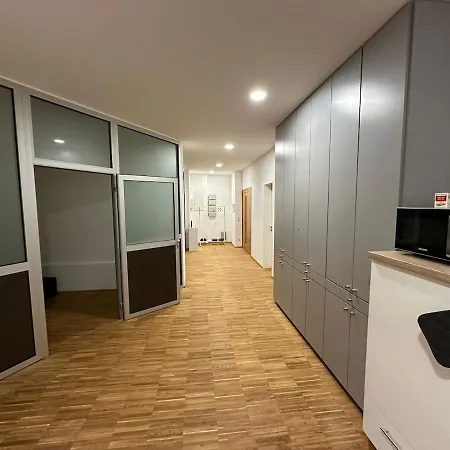 Appartement Flat Unterbilk, Free Parking *