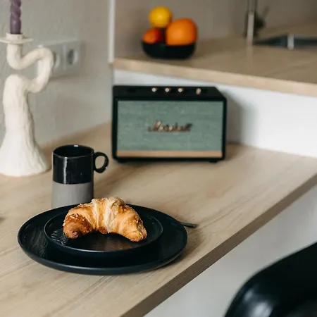 Bhh Living - Zentrale Lage, Ruhige Naechte, Perfekter Komfort Appart hôtel