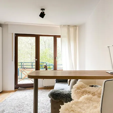 Elegant In Ludenberg Апартаменты Дюссельдорф