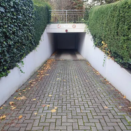 Exclusive Ludenberg Living In Stunning Area Düsseldorf