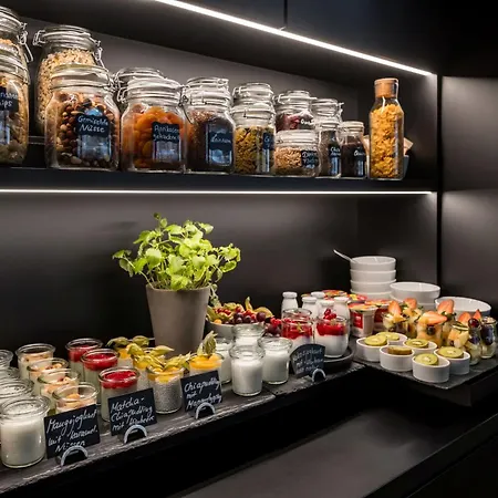 Hotel Amano Dusseldorf