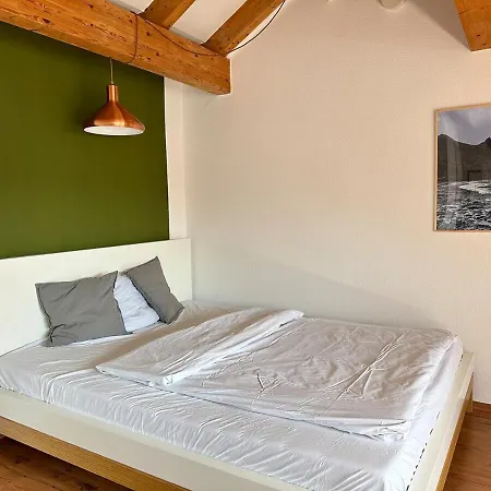 Apartamento Cozy Loft With A View, Central, Close To Tradefair