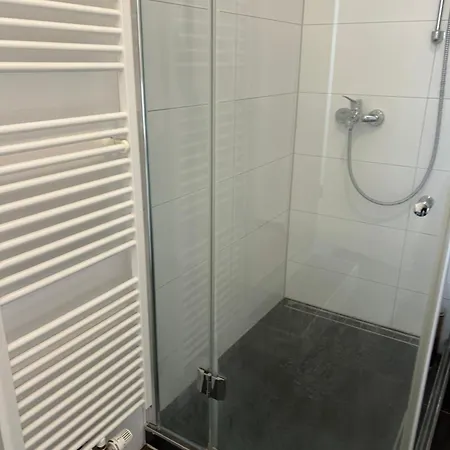 1 Zimmer Wohnung Naehe Duesseldorf Zentrum Apartamento *