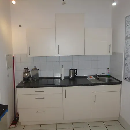 Airport Appartement *