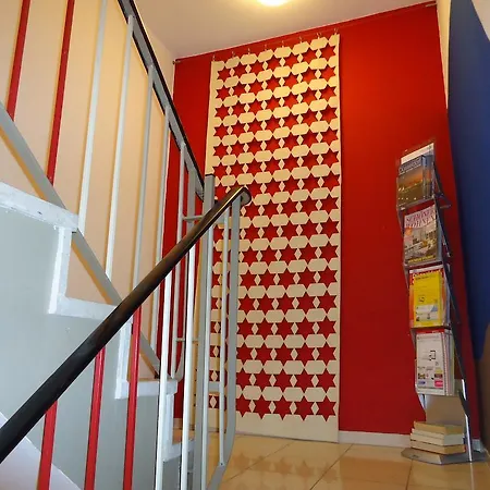 Gæstehus Air Boardinghouse Tulip Stockum, Zu Fuss - 3 Minuten Zur Messe