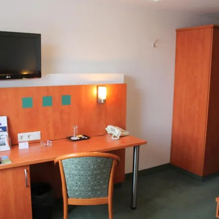 فندق Stadthotel 3*
