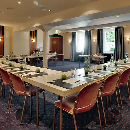 فندق Trip Esplanade, 4*