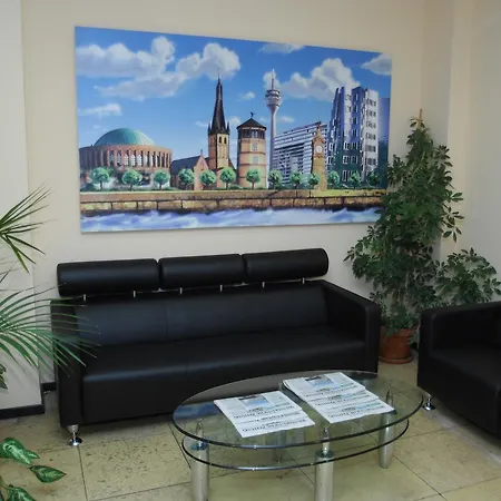 Stadthotel فندق