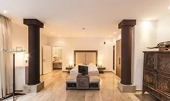 Burns Art & Culture 4* Дюссельдорф