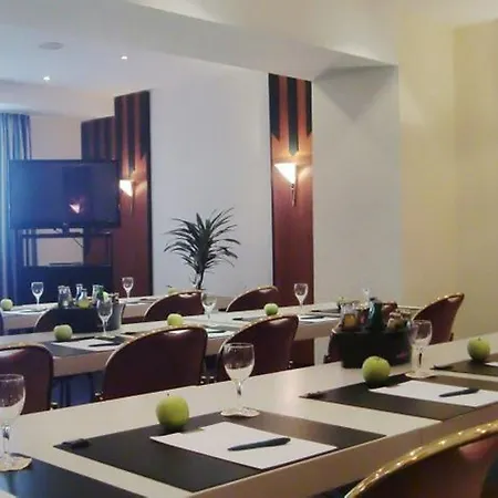 فندق Trip Esplanade, 4*