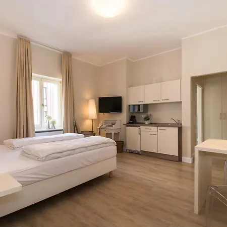 Ξενοδοχείο με διαμερίσματα Living Am Carlsplatz