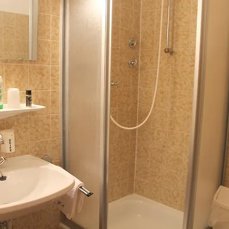 Adler Hotel 3*