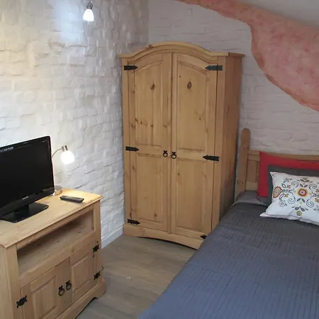 Ferienwohnung Am Schloss Eller - Karlsruher Strasse