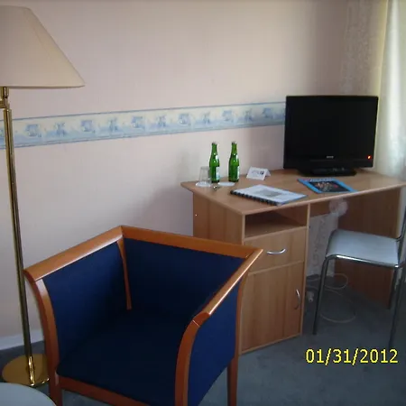 Eu Centralhotel Im Toennchen Gasthuis Düsseldorf