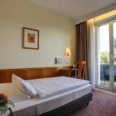 فندق Trip Esplanade, دوسلدورف
