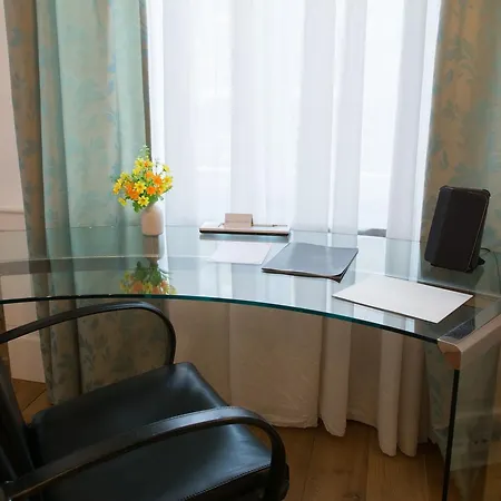 Helvetia Aparthotel 4*