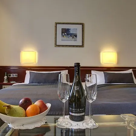 Trip Esplanade, 4* دوسلدورف
