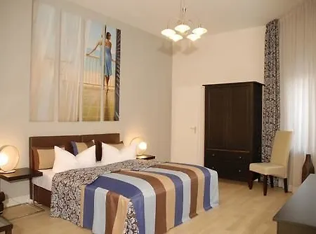 Prinz Anton Hotel 3*