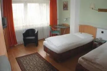 Otel Minerva Garni 3*