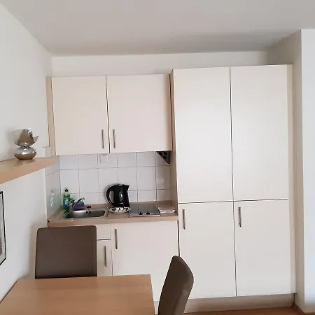 Jahnstrasse, Friedrichstadt Daire Düsseldorf