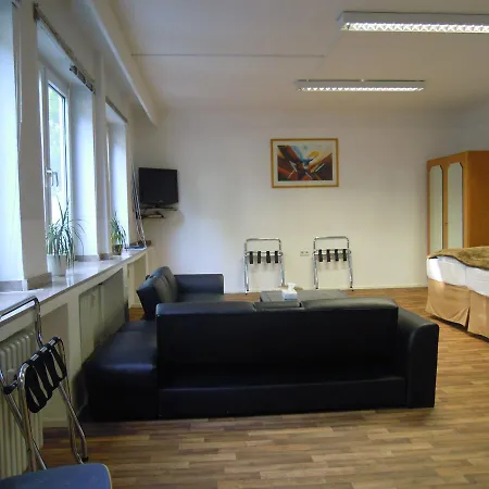 Hotel CENTRAL Hotel Duesseldorf 3*