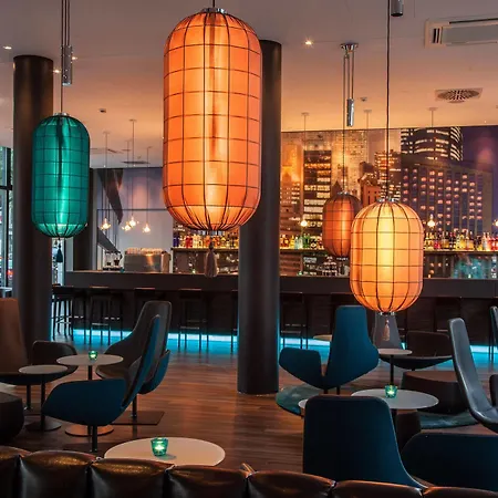 Hotell One Hauptbahnhof 3*