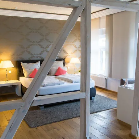 Helvetia 4*