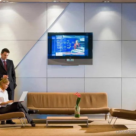 Novotel West Hotel 4*