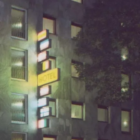 Wurms Hotell 3*