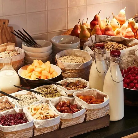 فندق بارك شتايغنبيرغر 5*