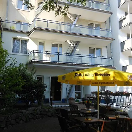 Garden Bilk Hafen Hotel 3*