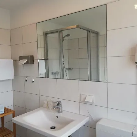 Otel Minerva Garni Düsseldorf