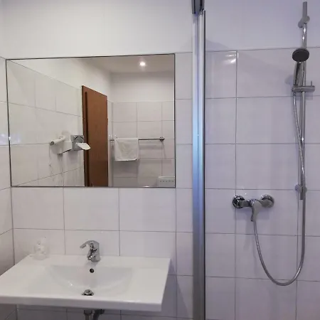 Otel Minerva Garni 3*