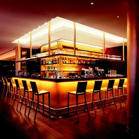 Otel Radisson Blu Media Harbour Hotel, 4*
