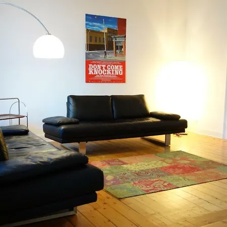 Altbauwohung In Dusseldorf-flingern * Dusseldorf