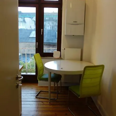 Altbauwohung In Dusseldorf-flingern Dusseldorf