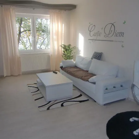 Apartment Rethelstrasse 97