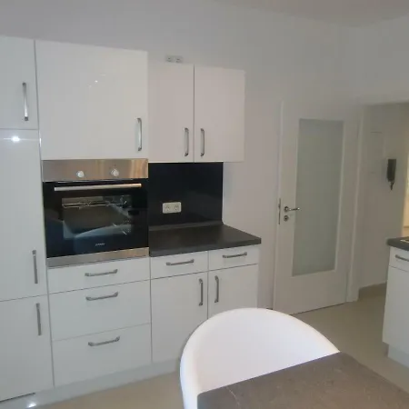 Apartment Rethelstrasse 97