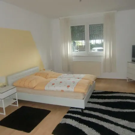 Rethelstrasse 97 * Düsseldorf
