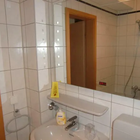 Rethelstrasse 97 Apartment