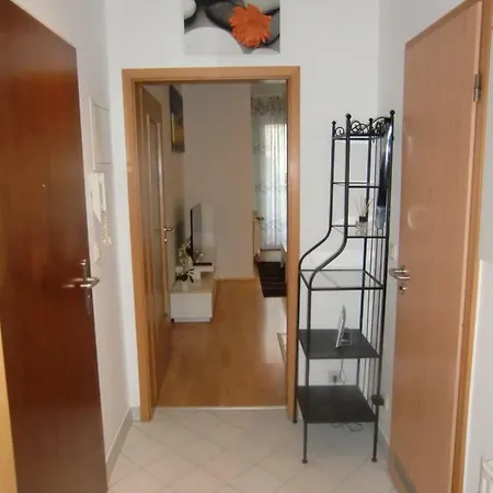 Rethelstrasse 97 Apartment *
