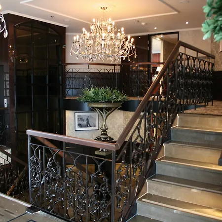 Hotel Crossgates Hotelship 4 Star - Altstadt - *