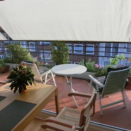 Modernes, Sonniges Im Herzen Von Apartament *