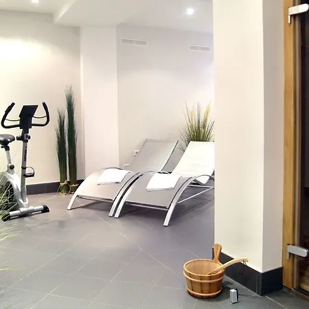 فندق Trip Esplanade, 4*