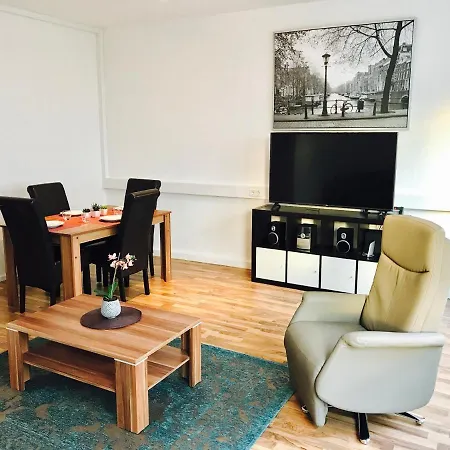 Lägenhet Deluxe In Hearth Of Downtown Düsseldorf