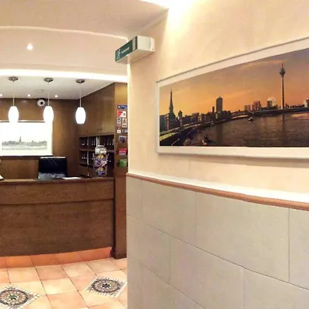 Hotell Wurms Düsseldorf